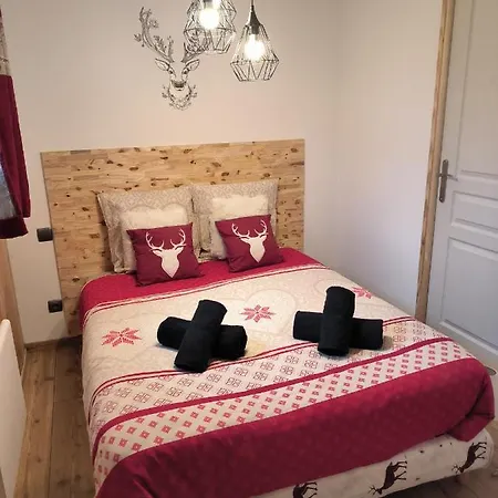La Sapinette Avec Jaccuzzi شقة La Bâthie